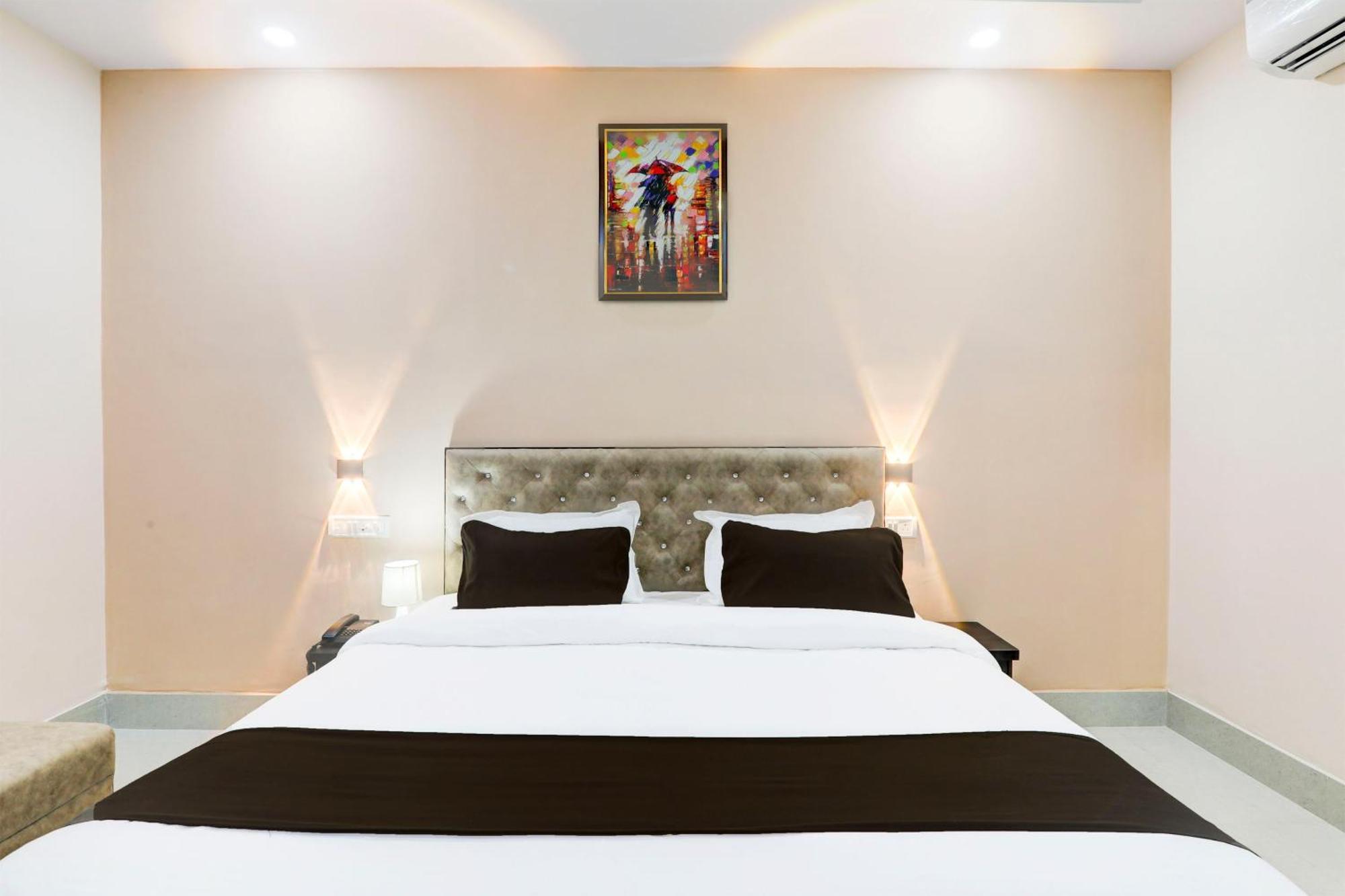 Super Townhouse Gls International Hotel Lucknow Exterior foto